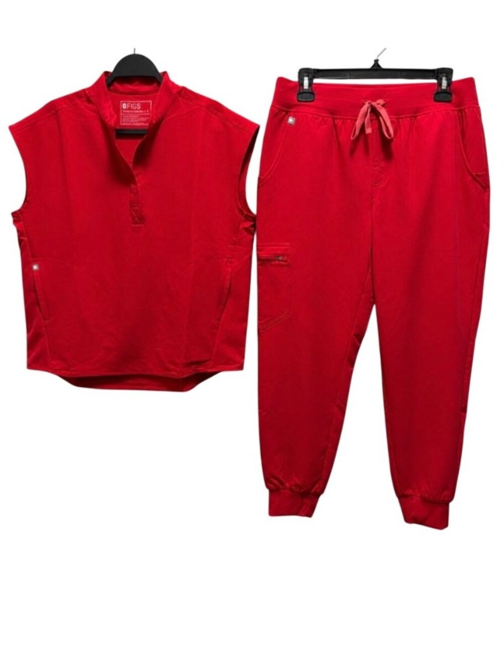 Figs Rafaela Oversized Scrub Top S & Zamora Jogger Pants MP Winning Red Set